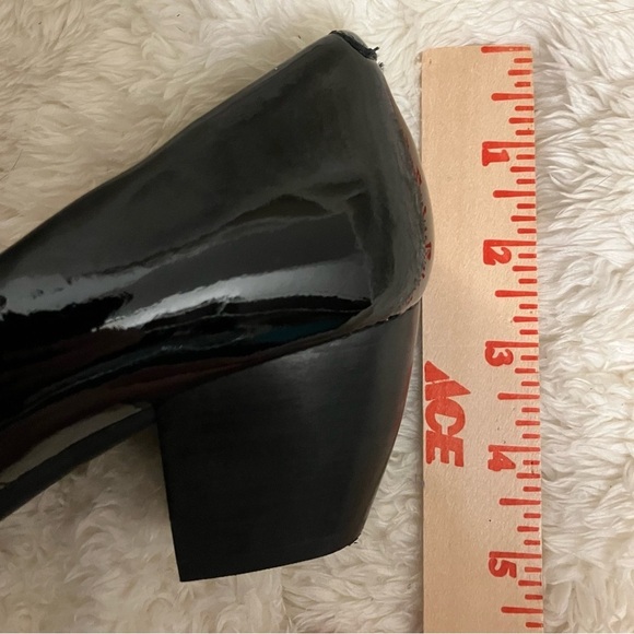 EUC Comfortiva Amora Black Patent Leather Heels Pumps Shiny Glossy Size 6W - Picture 9 of 9